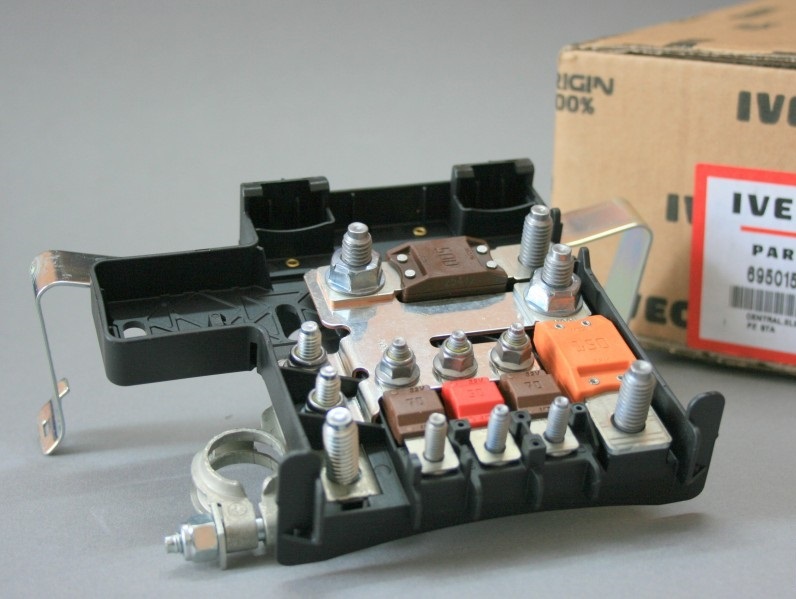 platine-fusible-iveco