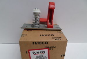serrure-capot-iveco